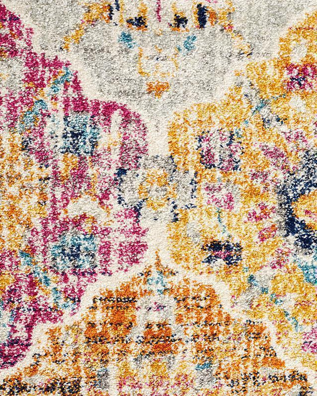 Museum Ainsley Round Rust Rug