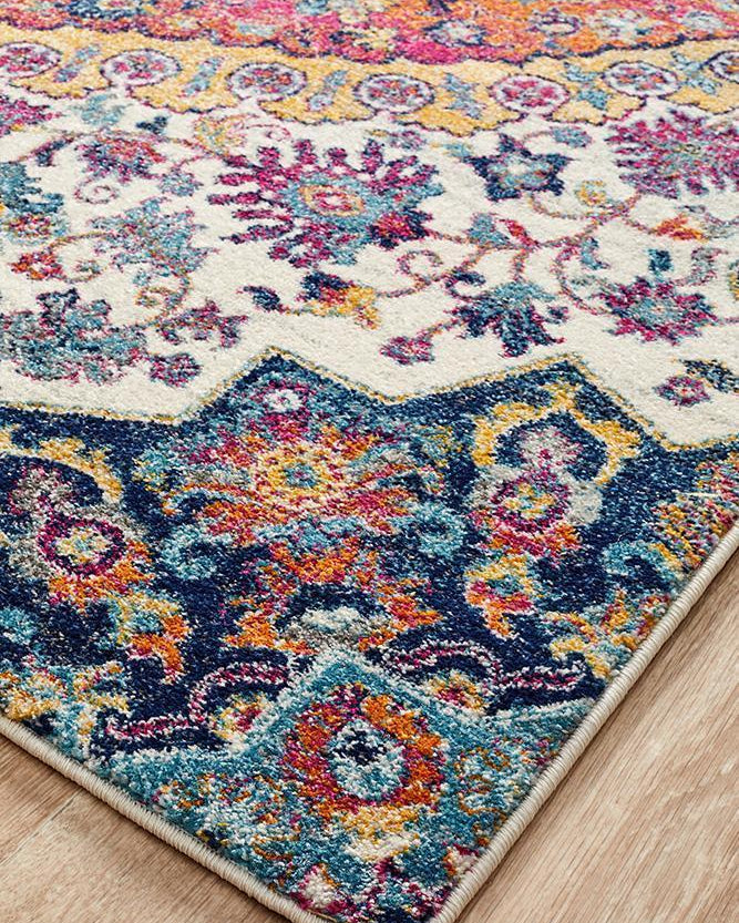 Museum Shelly Rust Rug