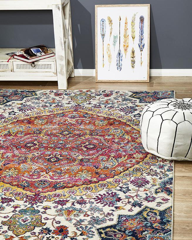 Museum Shelly Rust Rug