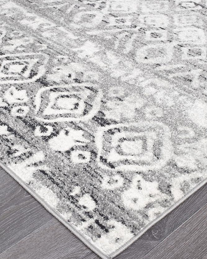 Oasis Zakira Dark Grey Tribal Rug