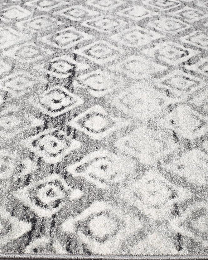 Oasis Zakira Dark Grey Tribal Rug
