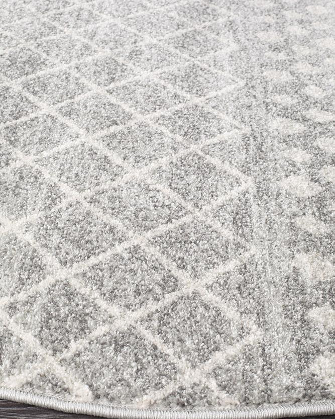 Oasis Nadia Grey Rustic Tribal Round Rug