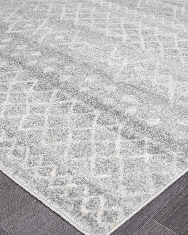 Oasis Selma Silver Tribal Rug