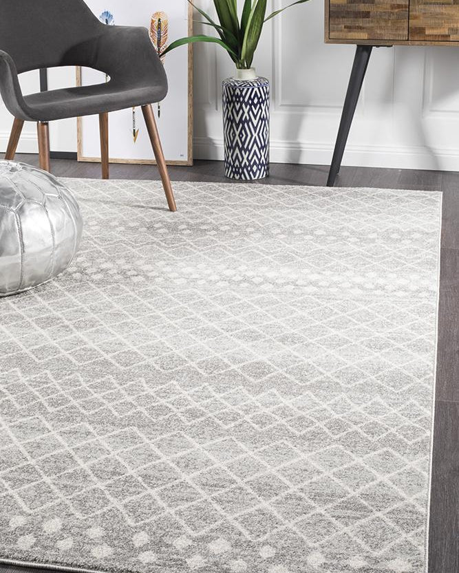 Oasis Selma Silver Tribal Rug