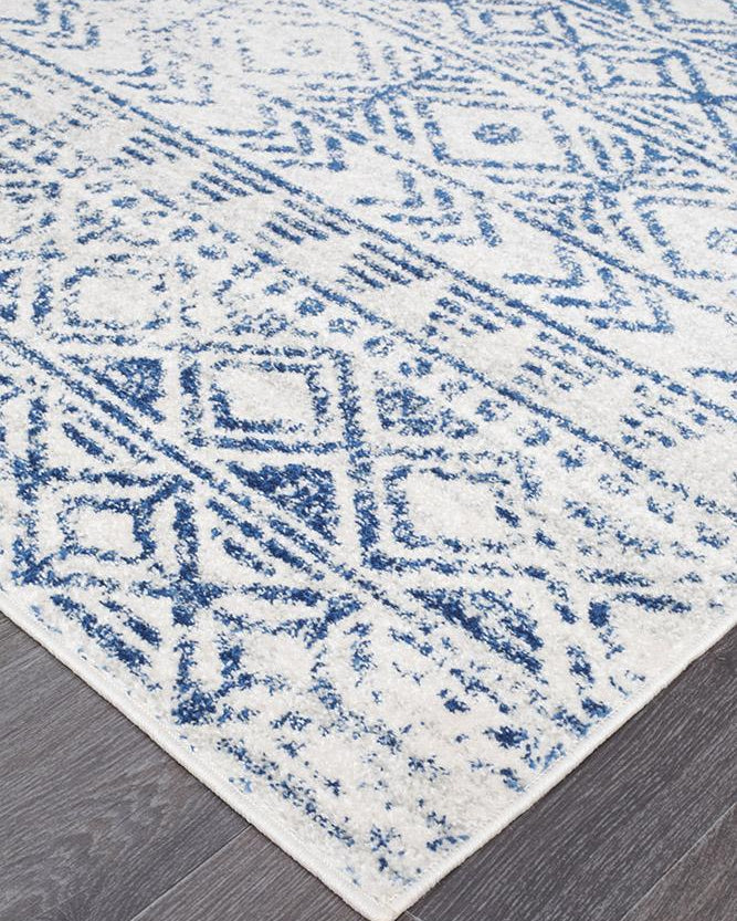 Oasis Ismail White Blue Rustic Rug