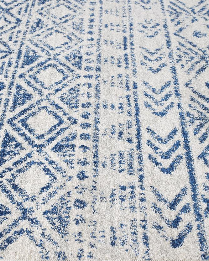 Oasis Ismail White Blue Rustic Rug