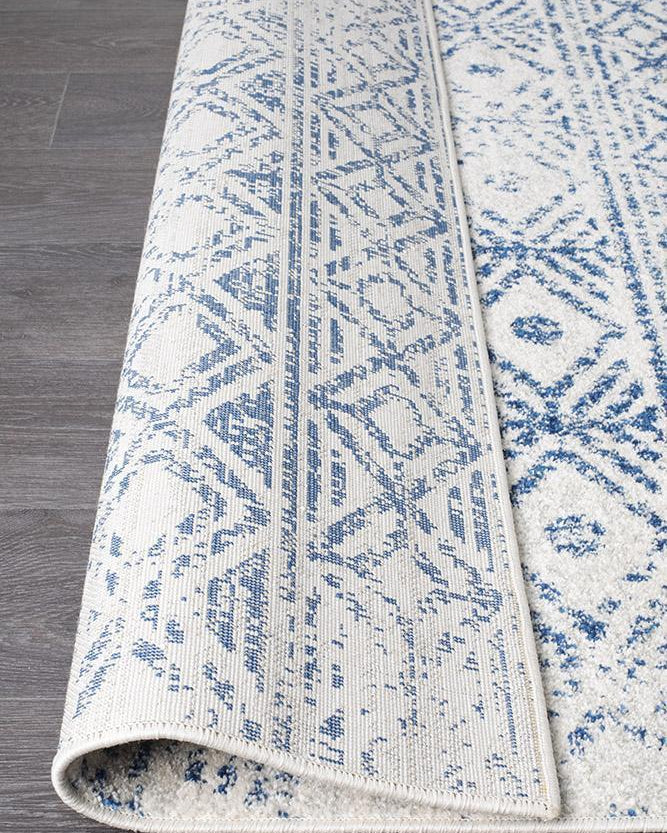 Oasis Ismail White Blue Rustic Rug