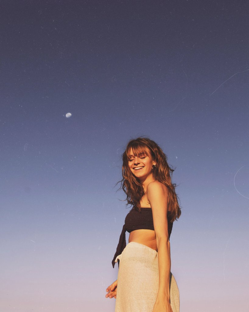 Trader Tribe - Dreamy Moons