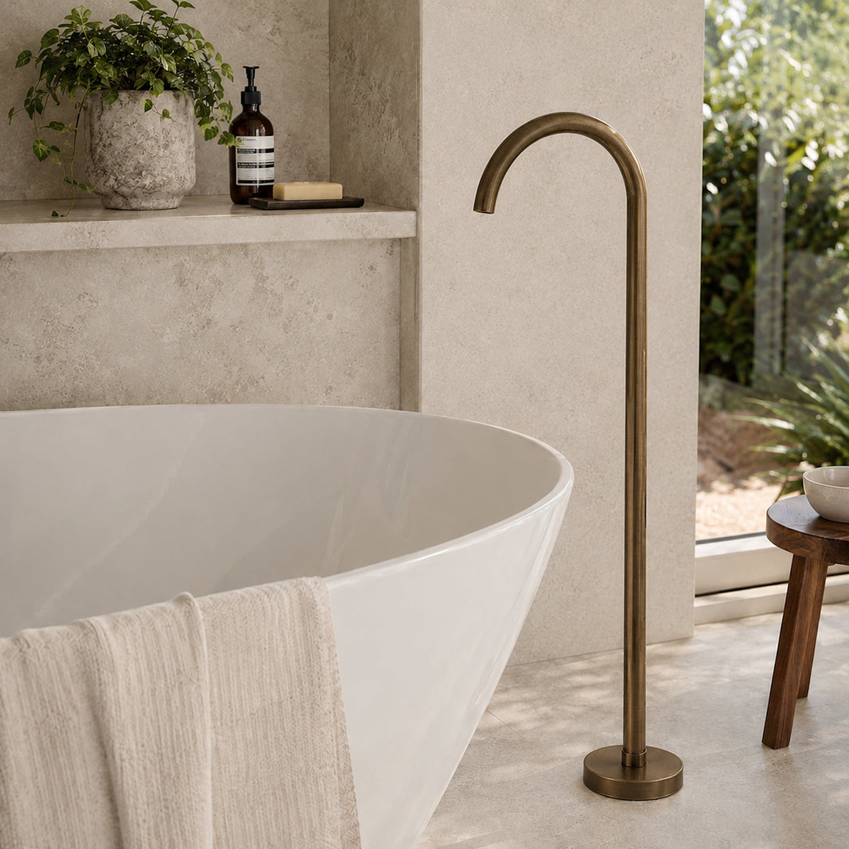 Tapware , Shower and bathroom accesories