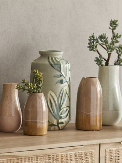 Vases & Vessels